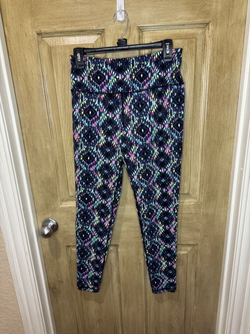 Victoria Secret Sport VSX Womens Multicolor Printed Knockout Leggings Medium
